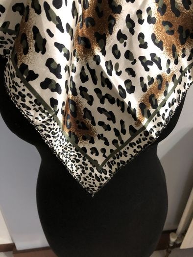 scarf