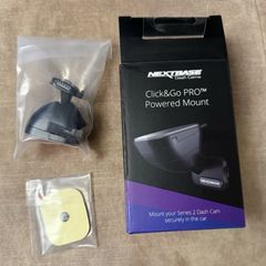 Nextbase brand new original on box two 3M stickers adesive GPS mount. This mount comes with GPS and is included as standard with the Nextbase 322GW, 422GW, 522GW and 622GW