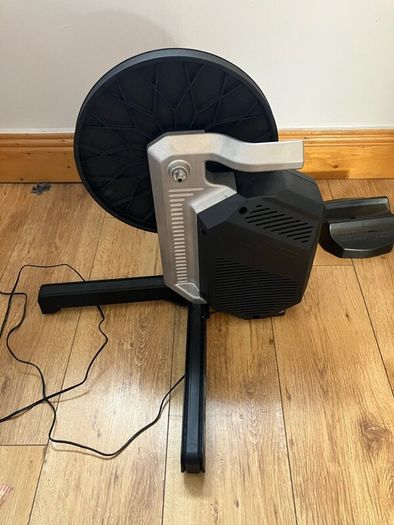 Elite Rivo Smart Trainer with Zwift Cog & Click
