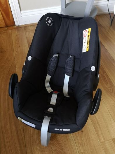 Maxi-Cosi Rock Baby Car Seat and Base