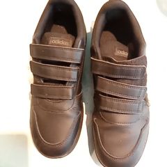 shoe trainers