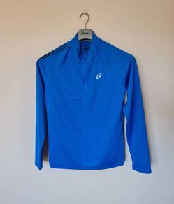 Asics icon half zip Size small ptp 19" in like new condition