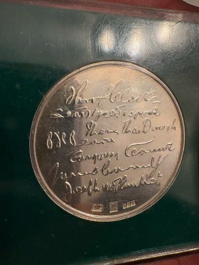 Easter Rising Commemorative Silver Medallion 1916 1966. In Case Of Issue. 33.5 Grms Approx. 0.925 Silver Made By O Connor, Jewellers Dublin.