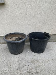 2 x Buckets