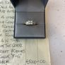 diamond 18 karat gold ring Image 3