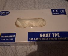New. Clear disposable gloves (200 pack)