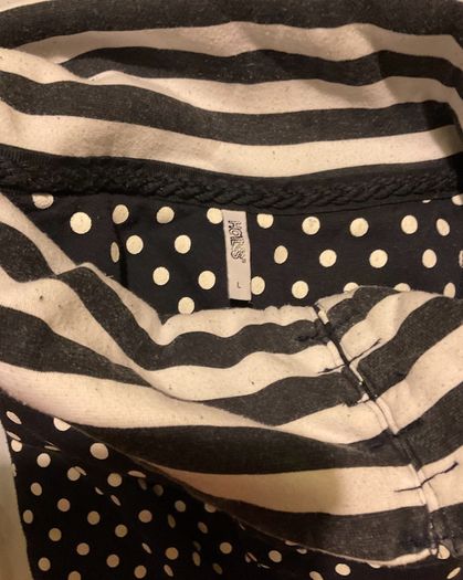 HAILYS polka dot high neck sweatshirt with wooden buttons (navy and white) size l