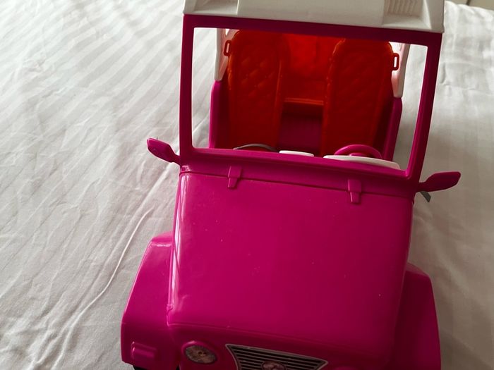 Barbie Jeep