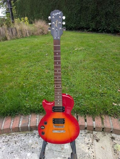 Epiphone Les Paul Special Electric Guitar