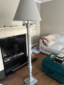 floor lamp