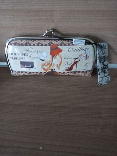 NWT Pulse Purse