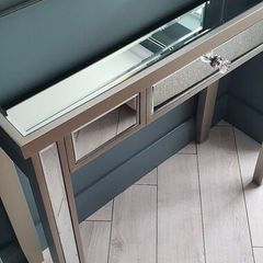 mirrored table