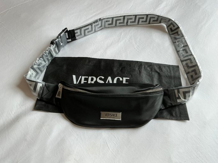 Authentic genuine Versace Black Waist Belt Bag bum bag Travel black