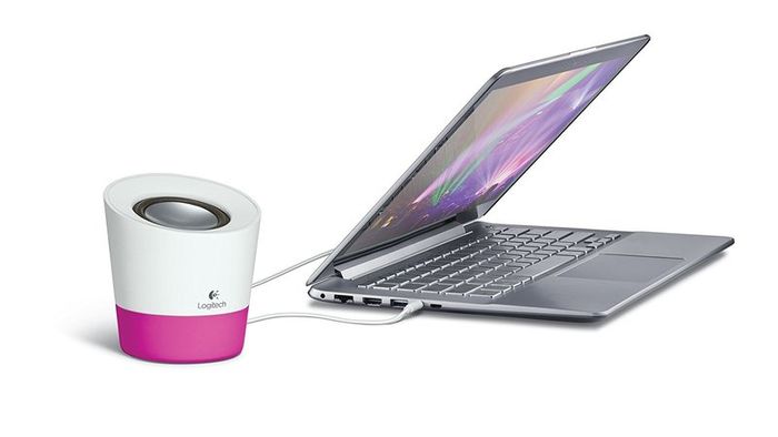 Logitech Z50 Multimedia Portable Speaker Pink BRAND NEW & SEALED