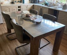 table and chairs