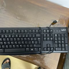 Logitec wired keyboard