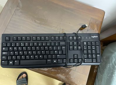 Logitec wired keyboard