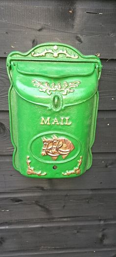 cast iron post box