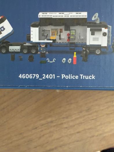 Playtive Police Truck. 489 Pieces. LEGO Compatible