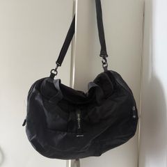 Samsonite Black Duffel Bag - Travel Holdall with Shoulder Strap