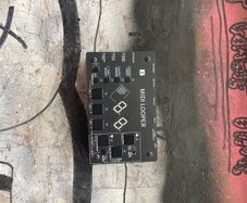 Bastl Midi Looper + 2 FS-5U Boss footswitches