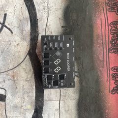 Bastl Midi Looper + 2 FS-5U Boss footswitches