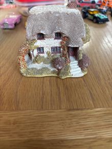 Lilliput Lane
