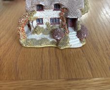Lilliput Lane