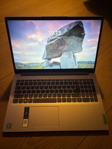 Lenovo Laptop