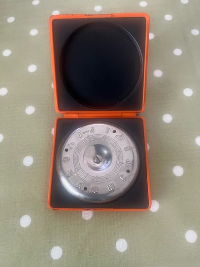 vintage Chromatic Pitch Instrument Tuner