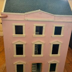 Dolls House