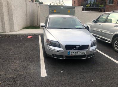 Volvo S40, 1.6d 2.0 d Braking