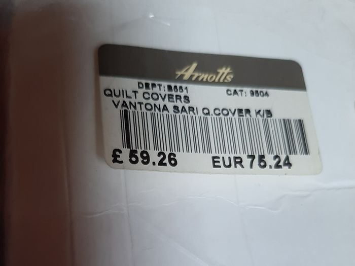 Lovely vintage Vantona King size quilt cover