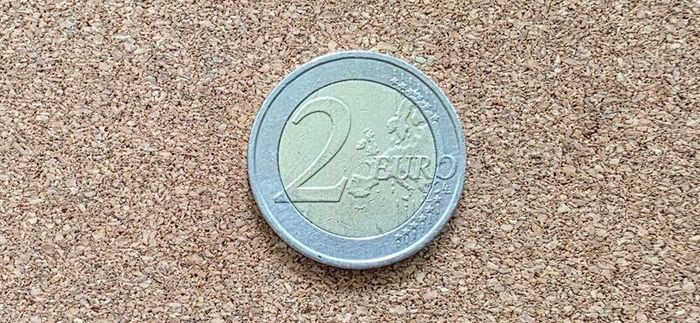 2 euro coin