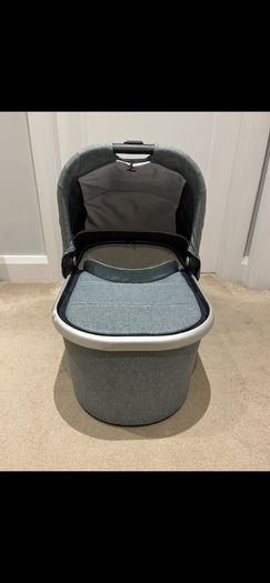Uppababy Vista V2 Bassinet