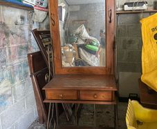 Free display cabnet