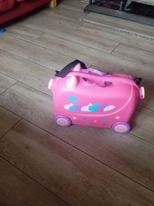 children's suitcases
