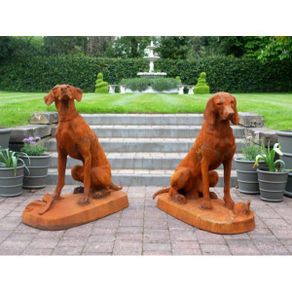 Rusty Pair of Gun Dogs D8839