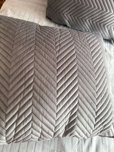 2 grey cushions