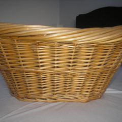 Large Wicker/Laundry Basket