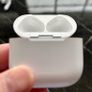 Apple AirPods 4 Image 10