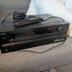 Onkyo AV receiver HT-R558 (faulty)