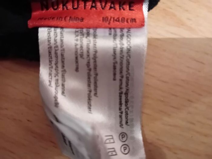 Nukutavake Tracksuit Age 10 yrs