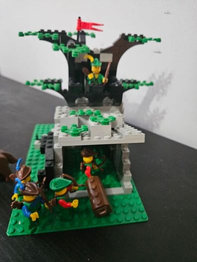 lego Camouflaged Outpost 6066