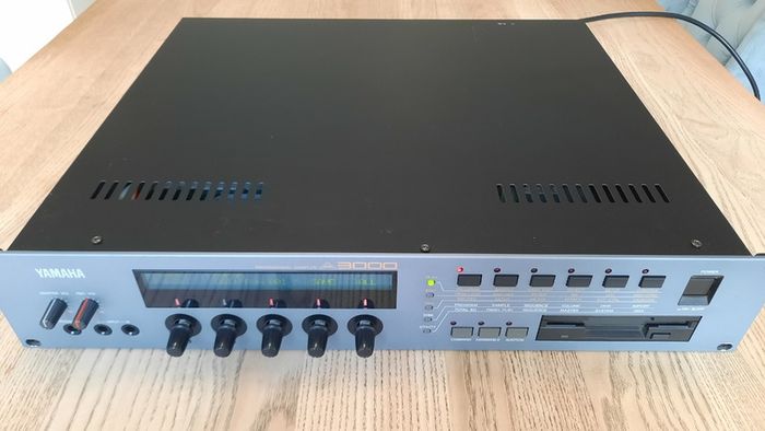 Yamaha A3000 Professional Sampler - Serviced
