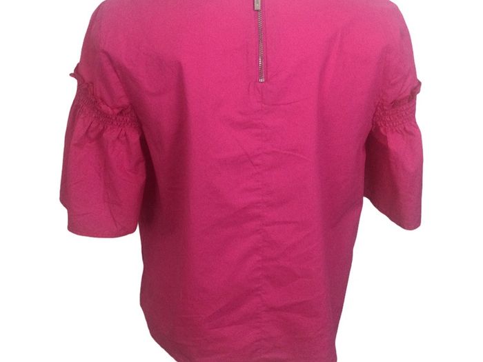 Studio preen pink & Navy embroidered short bell sleeve blouse size 12 includes postage