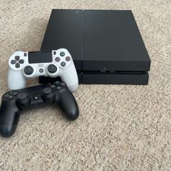 PlayStation 4 1tb + 16 games