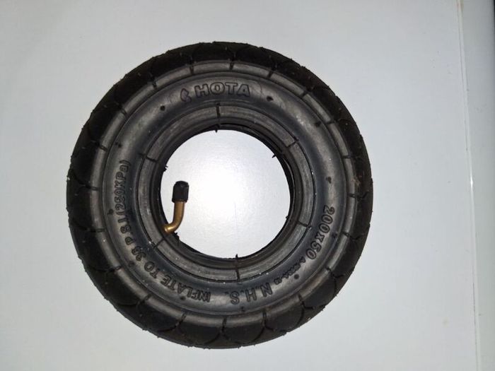 Scooter tyres and tubes