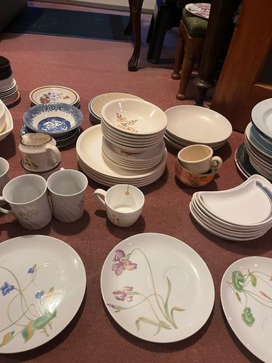 plates, bowls and mugs