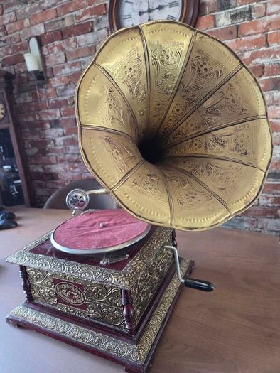 Gramophone